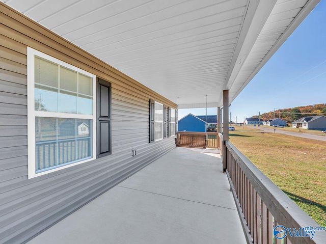 138 County Road 460, Rainsville, AL 35986