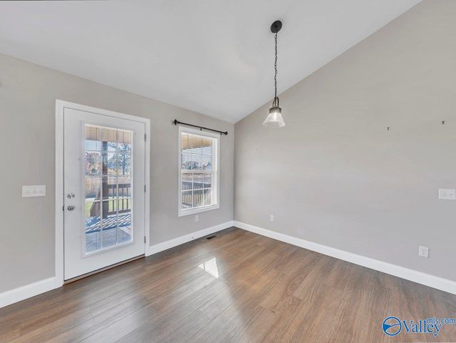 138 County Road 460, Rainsville, AL 35986