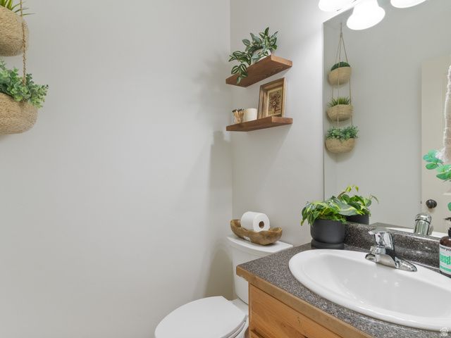 1580 CRESTMONT WAY, Kaysville, UT 84037