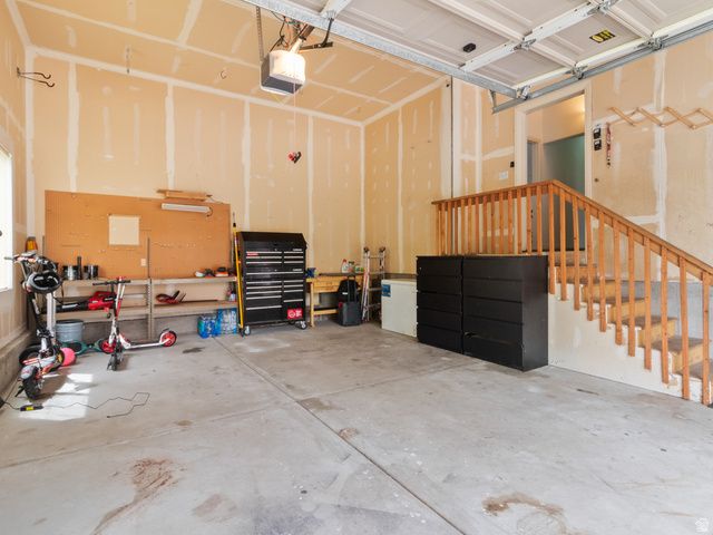 1580 CRESTMONT WAY, Kaysville, UT 84037