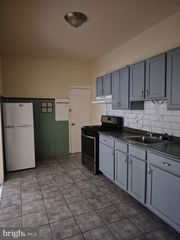 1245 EMPIRE AVE #1, Camden, NJ 08103