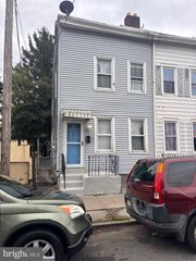 239 BUTLER ST, Trenton, NJ 08611