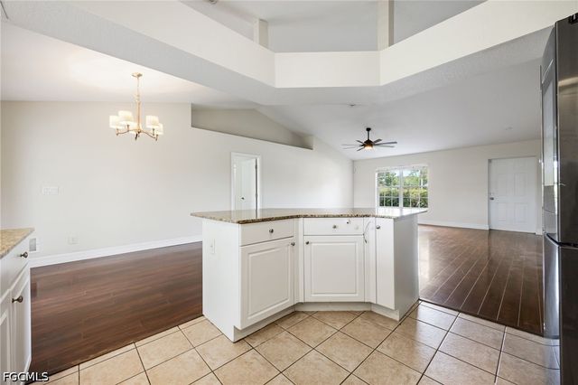 1418 SW 11th PL, Cape Coral, FL 33991