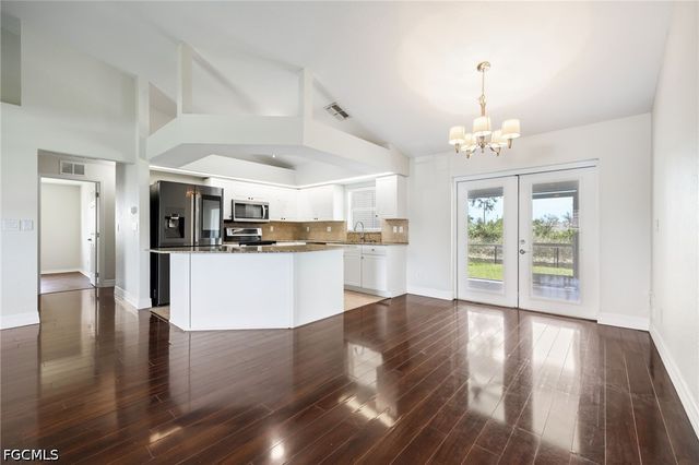 1418 SW 11th PL, Cape Coral, FL 33991