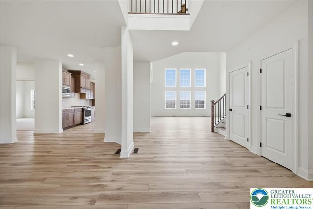 25 Charlie Court 2, Williams Twp, PA 18042