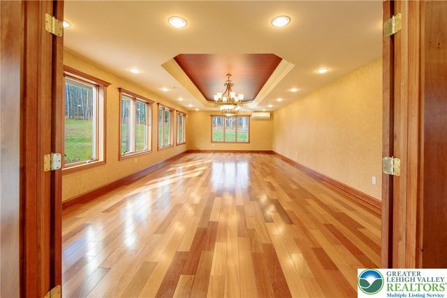 374 Packer Drive, Packer Twp, PA 18255
