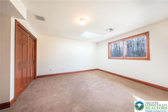 374 Packer Drive, Packer Twp, PA 18255