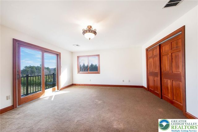 374 Packer Drive, Packer Twp, PA 18255