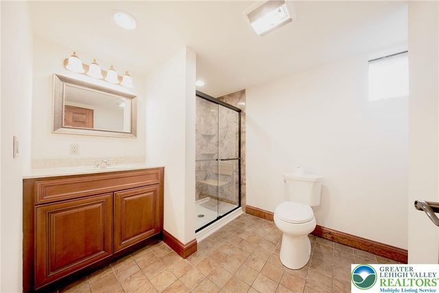 374 Packer Drive, Packer Twp, PA 18255