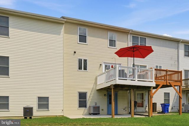 624 KNIGHTSBRIDGE DR, Hagerstown, MD 21740