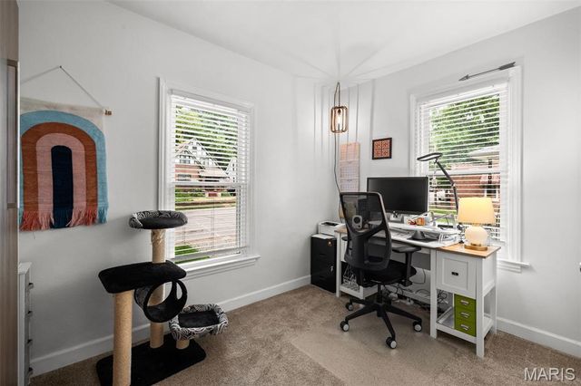 7416 Canterbury Avenue, St Louis, MO 63143