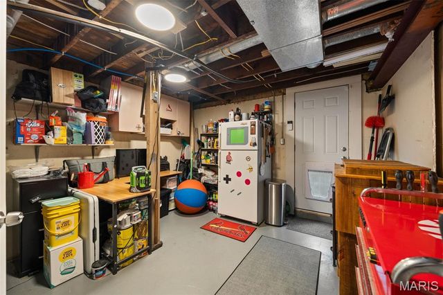 7416 Canterbury Avenue, St Louis, MO 63143