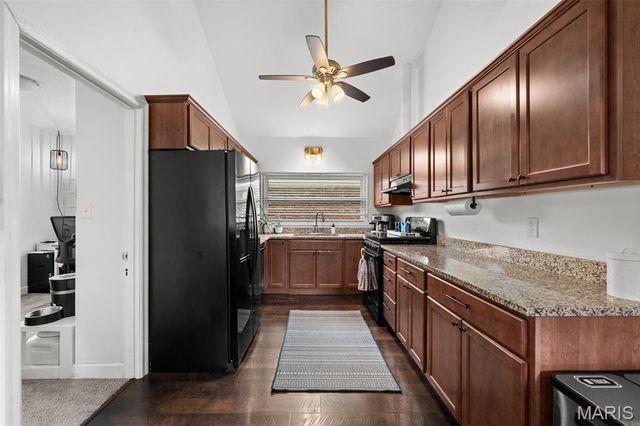 7416 Canterbury Avenue, St Louis, MO 63143