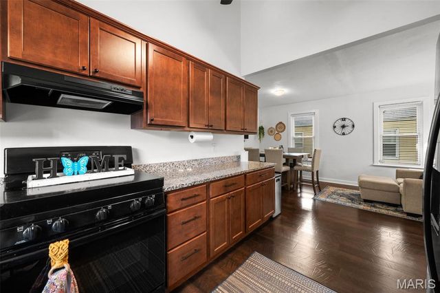 7416 Canterbury Avenue, St Louis, MO 63143