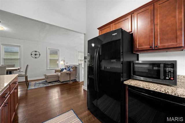 7416 Canterbury Avenue, St Louis, MO 63143