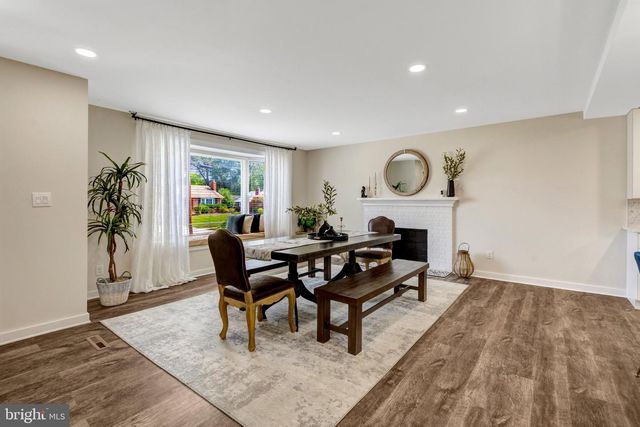 5410 MONTGOMERY ST, Springfield, VA 22151