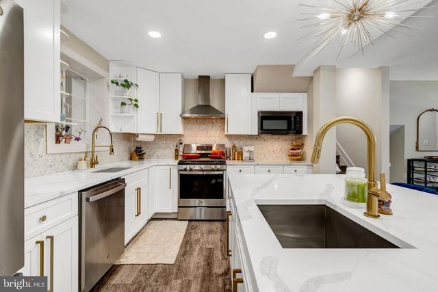 5410 MONTGOMERY ST, Springfield, VA 22151