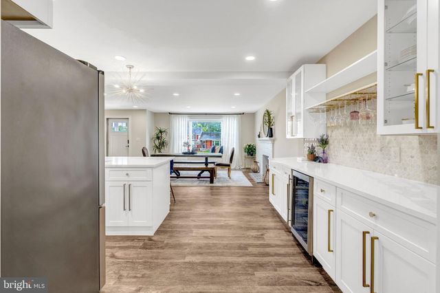 5410 MONTGOMERY ST, Springfield, VA 22151
