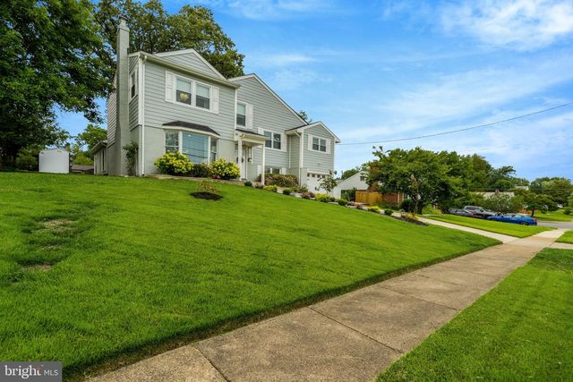 5410 MONTGOMERY ST, Springfield, VA 22151