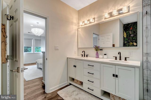 5410 MONTGOMERY ST, Springfield, VA 22151