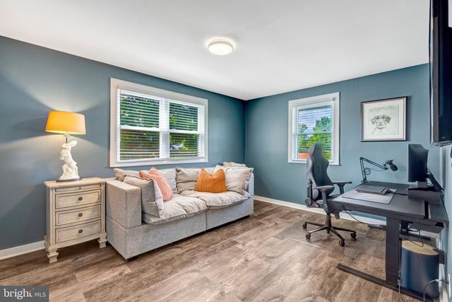 5410 MONTGOMERY ST, Springfield, VA 22151