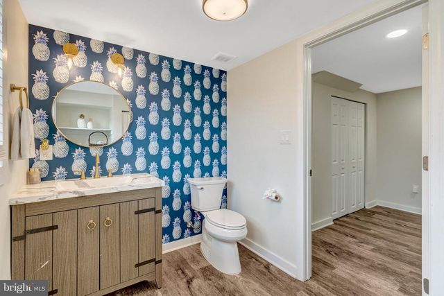 5410 MONTGOMERY ST, Springfield, VA 22151