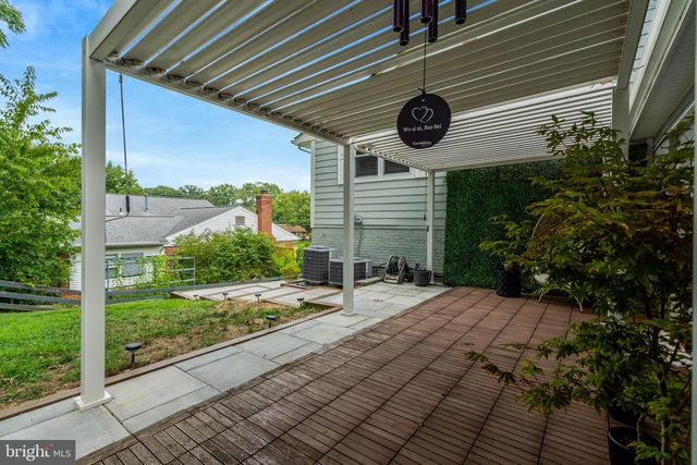 5410 MONTGOMERY ST, Springfield, VA 22151