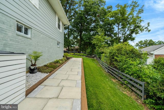5410 MONTGOMERY ST, Springfield, VA 22151