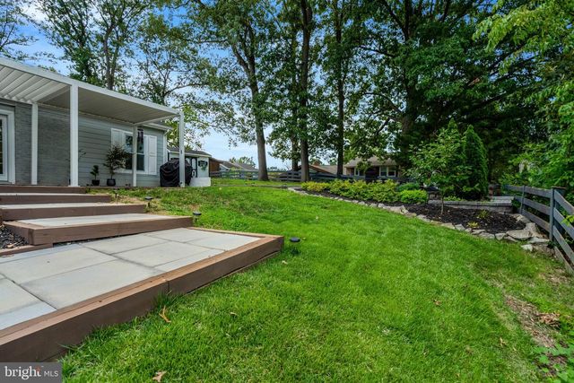 5410 MONTGOMERY ST, Springfield, VA 22151