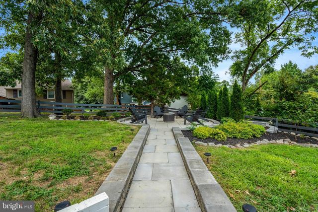 5410 MONTGOMERY ST, Springfield, VA 22151