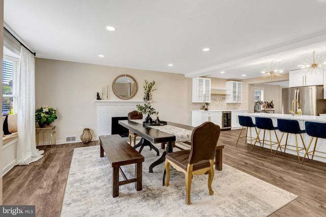 5410 MONTGOMERY ST, Springfield, VA 22151
