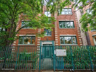 1629 W Le Moyne Street 2W, Chicago, IL 60622