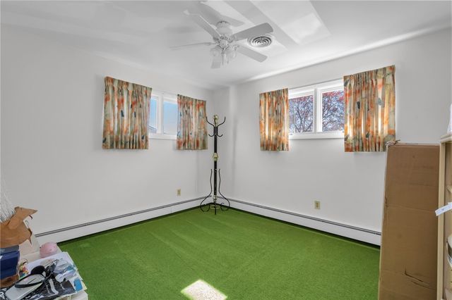 15 Pine Street, North Providence, RI 02911