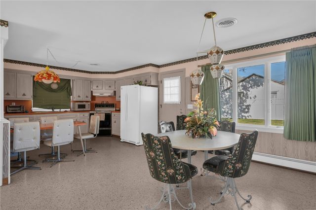 15 Pine Street, North Providence, RI 02911