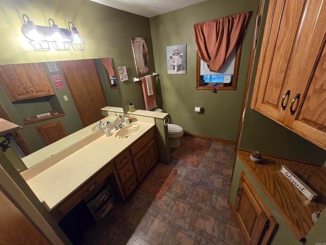 102 Eagle Ridge Trace, Fairfield Bay, AR 72088