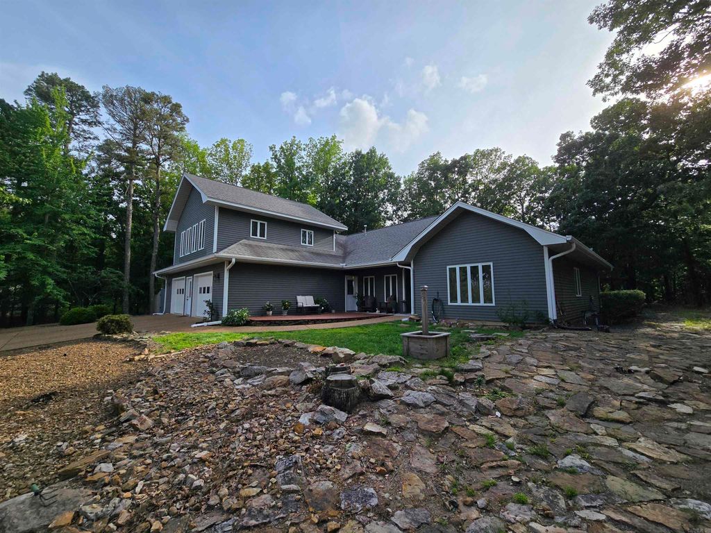 102 Eagle Ridge Trace, Fairfield Bay, AR 72088