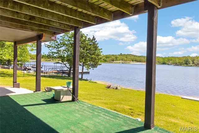 201 W Lakeview Drive, De Soto, MO 63020