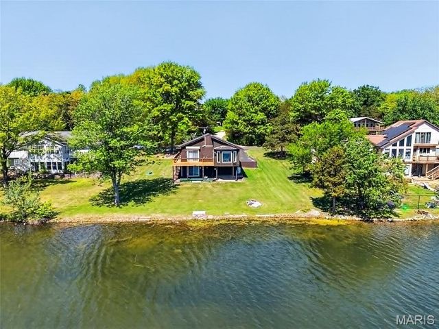 201 W Lakeview Drive, De Soto, MO 63020