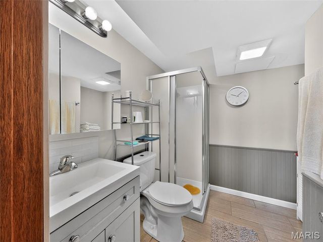 201 W Lakeview Drive, De Soto, MO 63020