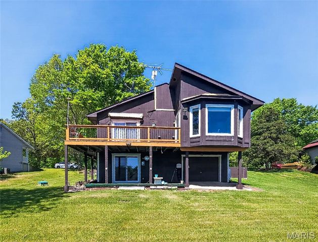 201 W Lakeview Drive, De Soto, MO 63020