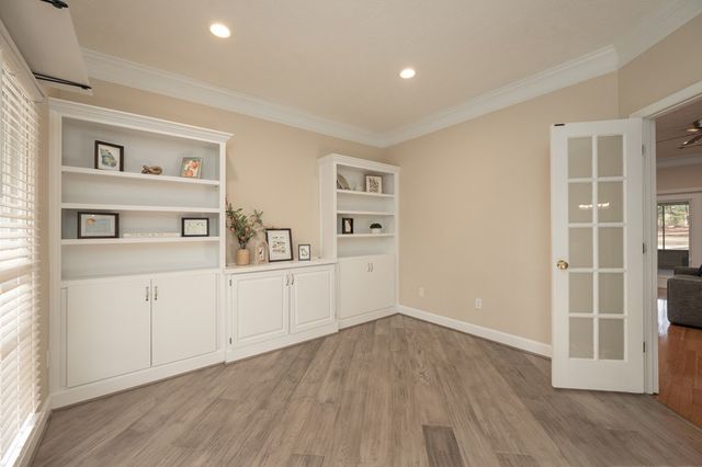 952 Day Lake Drive, Midland, GA 31820