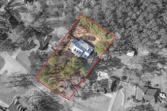 952 Day Lake Drive, Midland, GA 31820