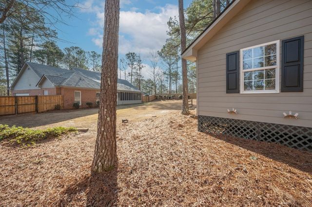 952 Day Lake Drive, Midland, GA 31820