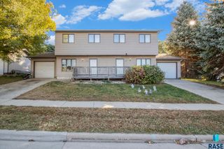2204 & 2206 S Holt Ave Avenue, Sioux Falls, SD 57103
