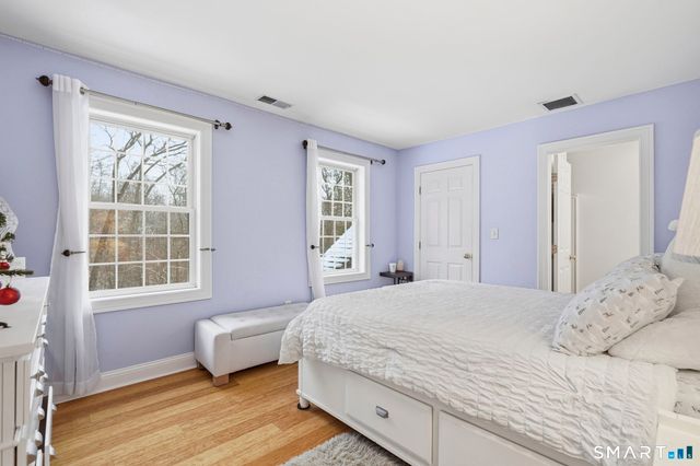 24 Scott Road, Oxford, CT 06478