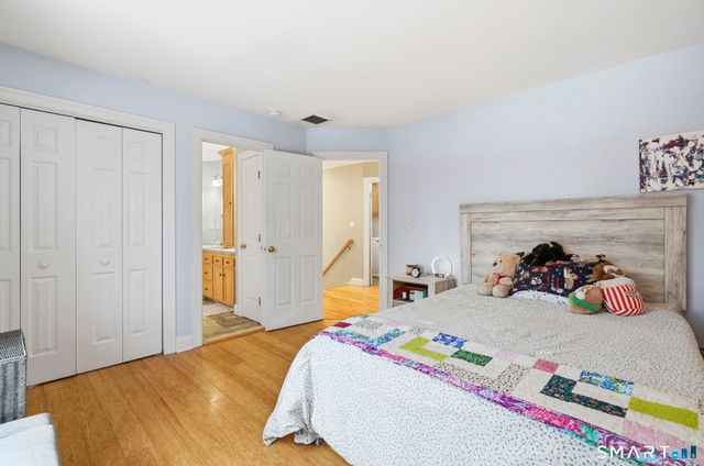 24 Scott Road, Oxford, CT 06478