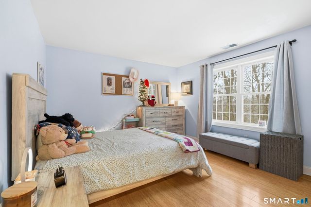 24 Scott Road, Oxford, CT 06478