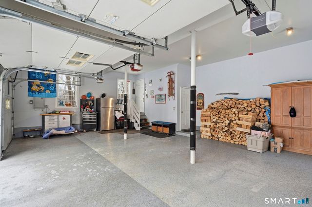 24 Scott Road, Oxford, CT 06478