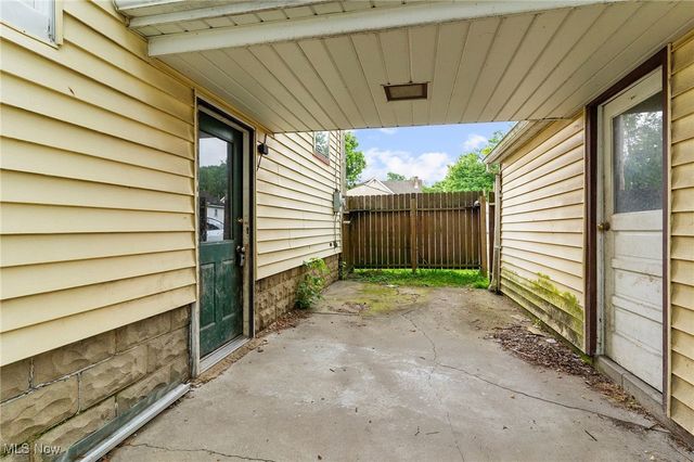 348 Arlington Boulevard, Newton Falls, OH 44444