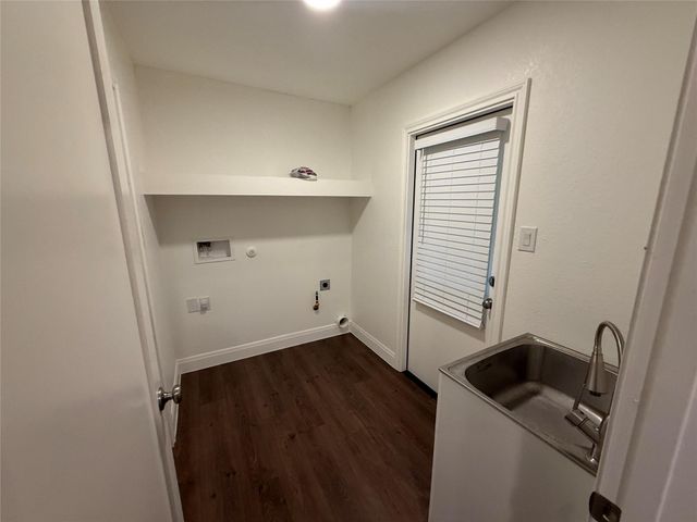 5705 Coventry LN, Austin, TX 78723
